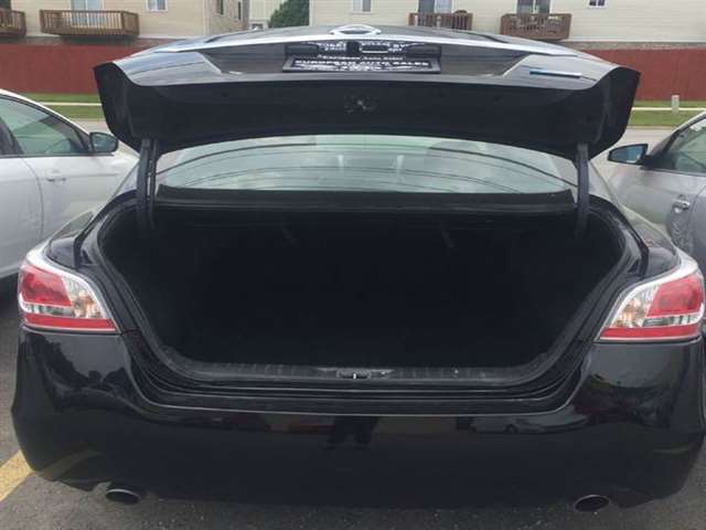 2015 Nissan Altima 2.5 S 4dr Sedan